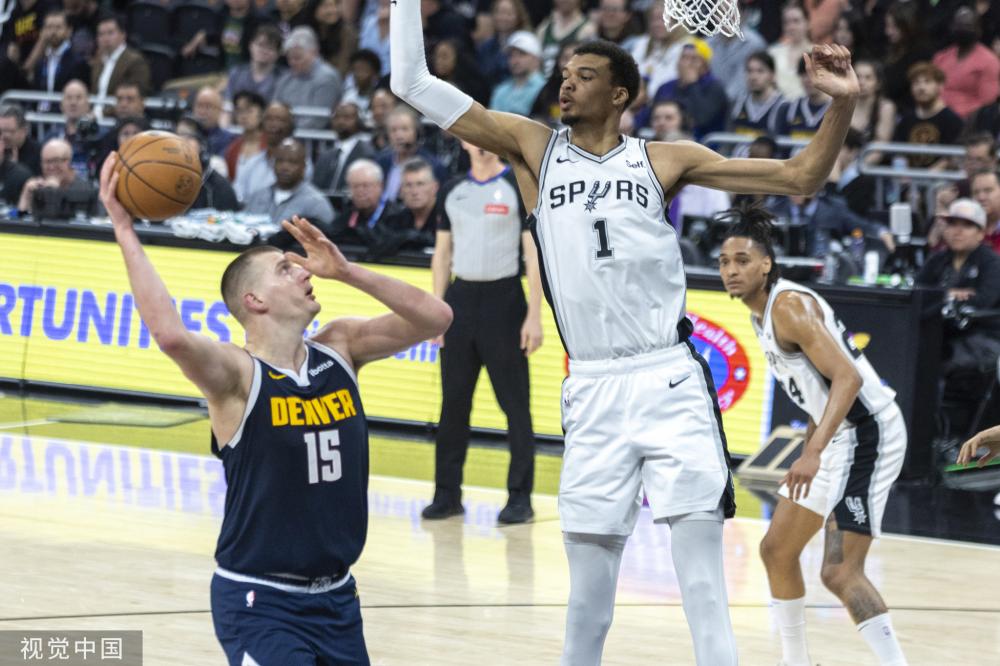 尽管他的血 尽管他的血