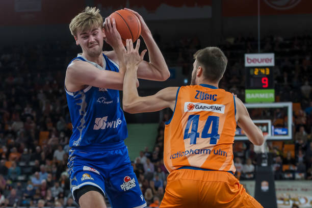 超三联赛吸 超三联赛吸