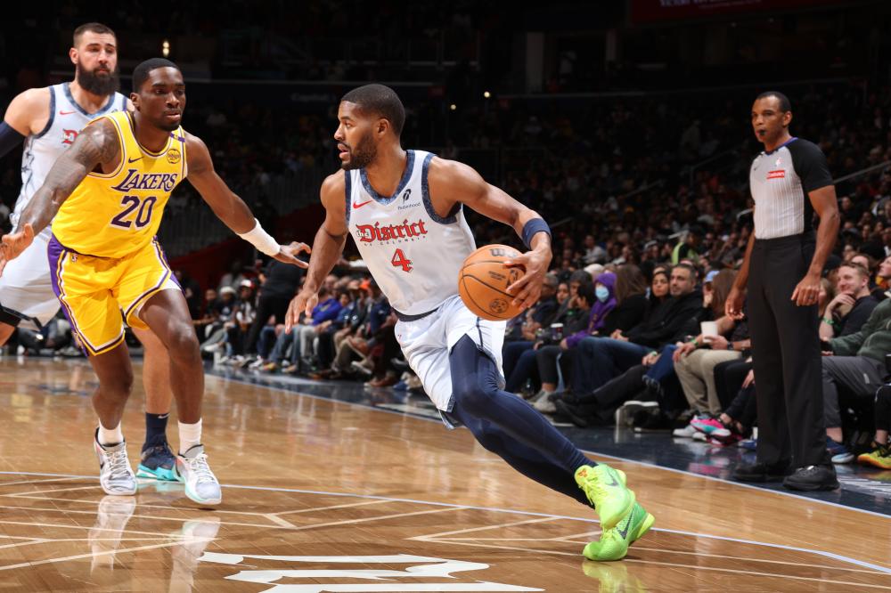 男篮训练营 男篮训练营